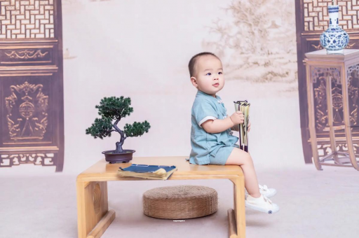 莘县孕妇肚子上的黑线